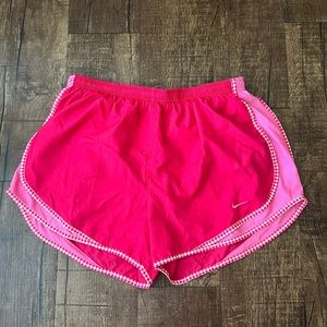 Nike Tempo shorts pink gingham size large NWT